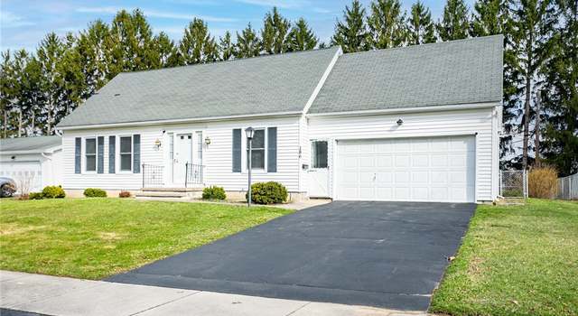 Photo of 186 Kearney Dr, Irondequoit, NY 14617
