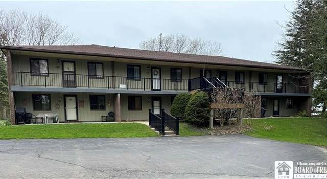 Photo of 1303 Edgewater Dr, Westfield, NY 14787