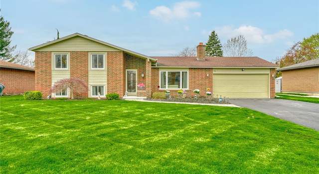 Photo of 116 Andiron Ln, Greece, NY 14612