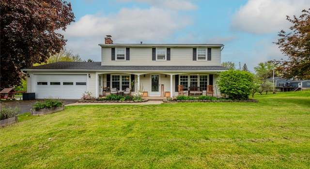 Photo of 6 Whippletree Rd, Perinton, NY 14450