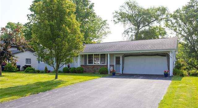 Photo of 84 Marlbank Dr, Greece, NY 14602