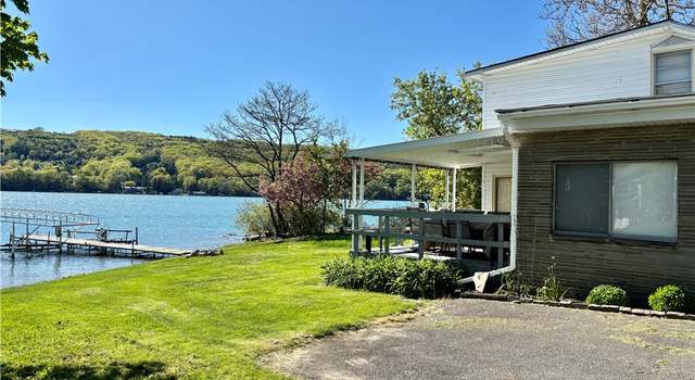 Photo of 825 East Lake Rd, Barrington, NY 14527