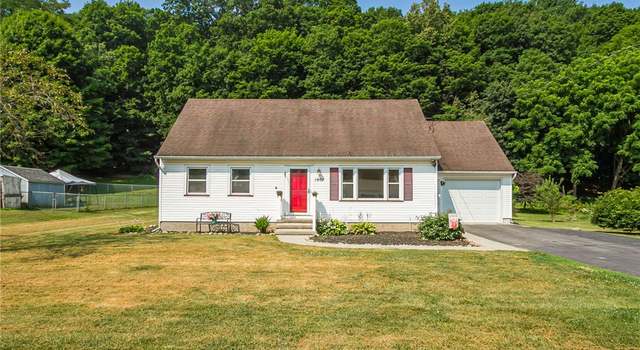 Photo of 1907 Maple Ave, Palmyra, NY 14522