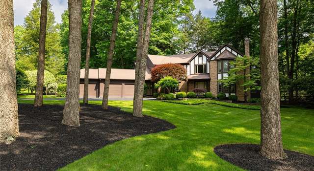 Photo of 7974 Oak Brook Cir, Pittsford, NY 14534