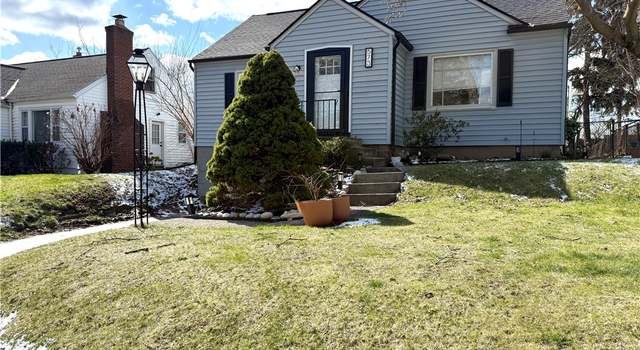 Photo of 573 Falstaff Rd, Irondequoit, NY 14609