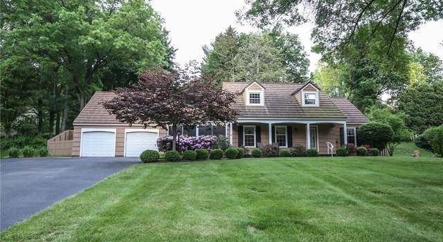 Photo of 17 Pine Cone Dr, Pittsford, NY 14534