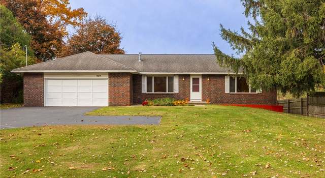 Photo of 929 Salt Rd, Webster, NY 14580