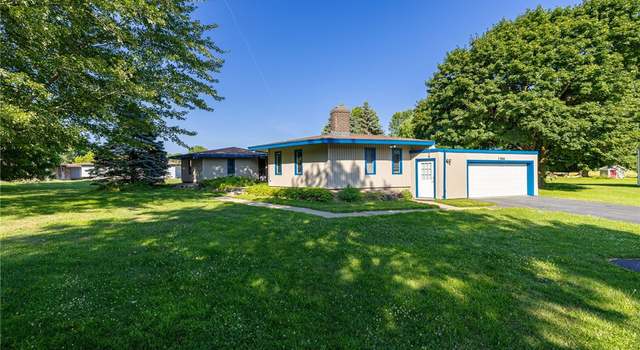 Photo of 1586 Five Mile Line Rd, Penfield, NY 14526