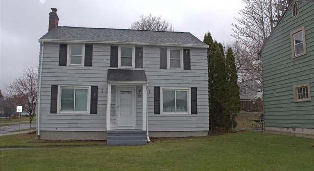 Photo of 1185 N Winton Rd, Irondequoit, NY 14609