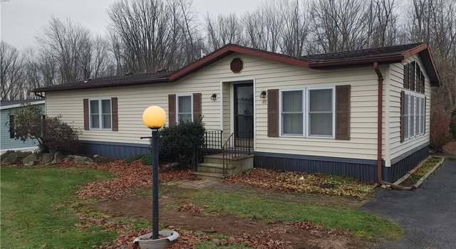 Photo of 45 Hidden Meadow Dr, Bergen, NY 14416