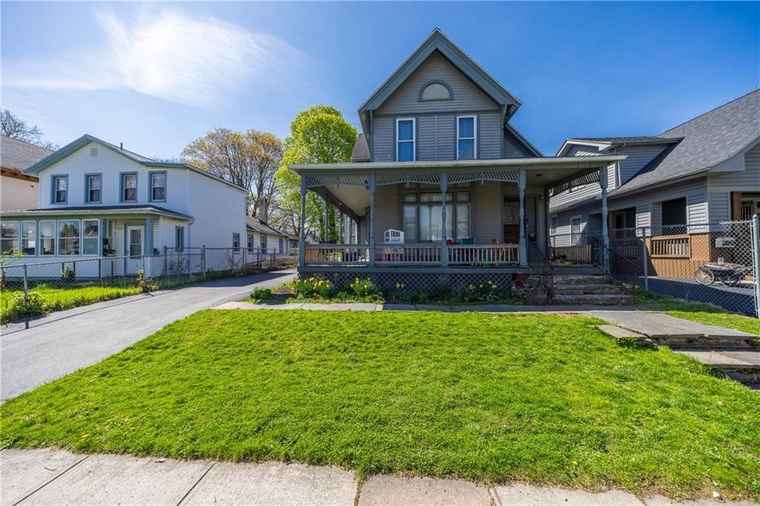 Photo of 49 Phelps Ave Rochester, NY 14608
