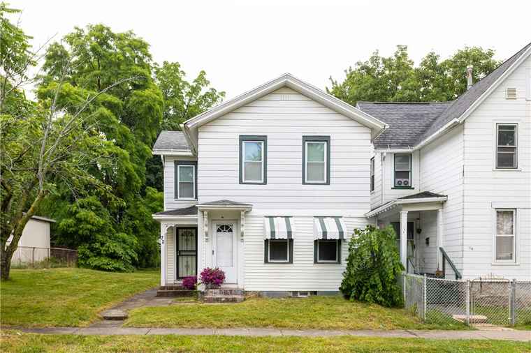 Photo of 72 Weld St Rochester, NY 14605