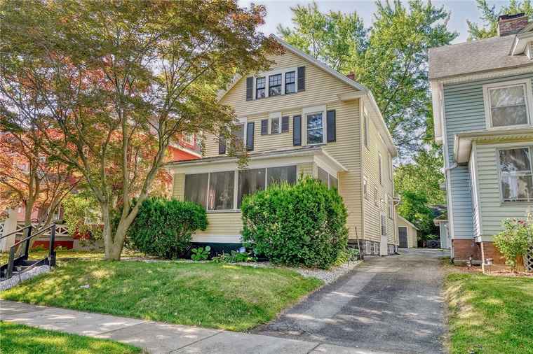 Photo of 233 Albemarle St Rochester, NY 14613
