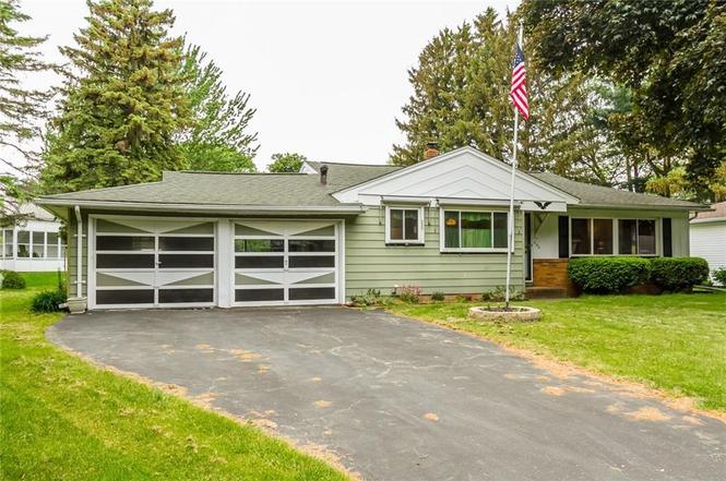 293 Lafayette Rd, Irondequoit, NY 14609 | MLS# R1341321 ...