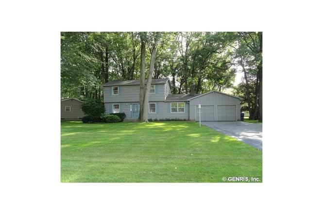 5 Log Cabin Cir Perinton Ny 14450 Mls R278670 Redfin