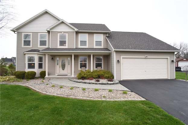 Gutter Cleaning In Penfield New York Bf Home Services Bf Home Services