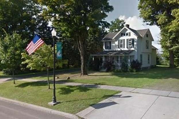 125 S Erie St Chautauqua Ny 14757 Mls R1129134 Redfin 125 S Erie St Chautauqua Ny 14757