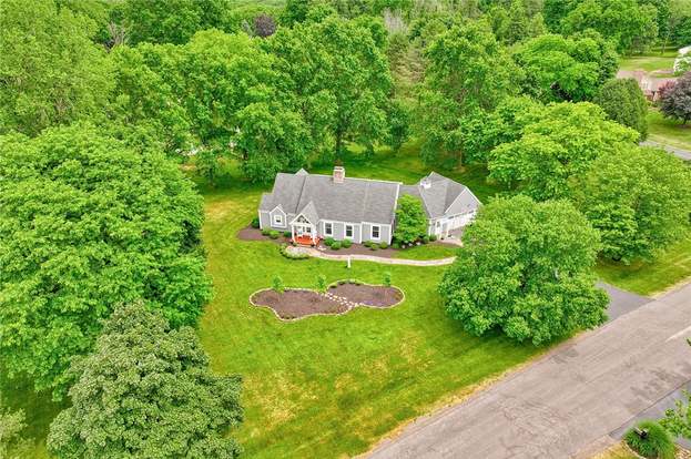 1317 New Seabury Ln, Victor, NY 14564 | MLS# R1548397 | Redfin