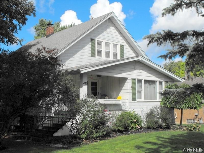 430 Ward Rd, North Tonawanda, NY 14120
