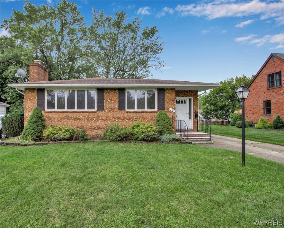 139 Tudor Blvd, West Seneca, NY 14220 | MLS# B1496317 | Redfin