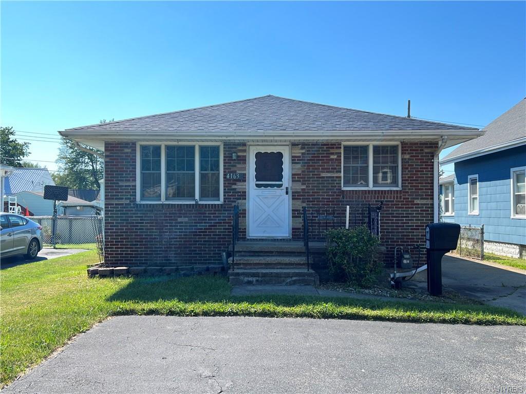 4163 South Park Ave, Hamburg, NY 14219 MLS B1430582 Redfin