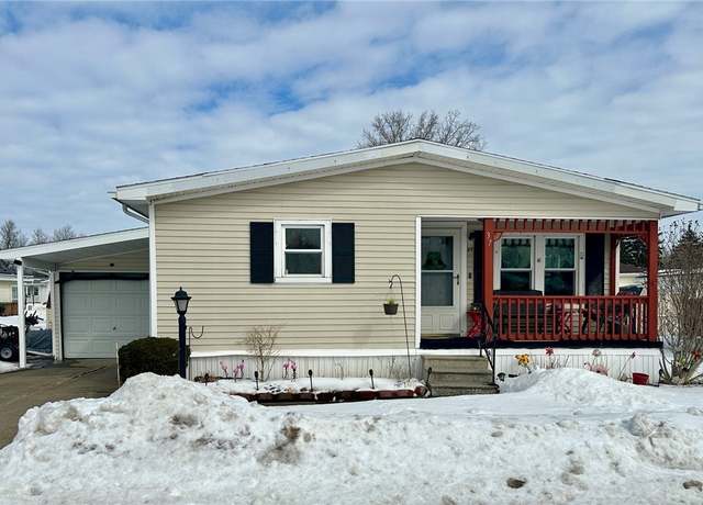 Property at 37 Juniper Ln, Cheektowaga, NY 14227, 3 beds, 2 baths