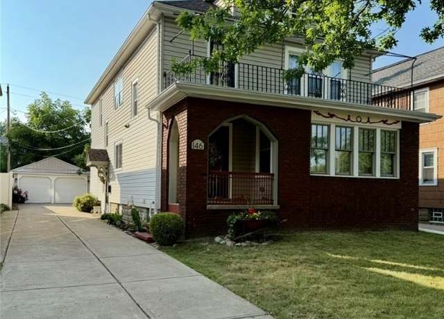 Property at 146 Chamberlin Dr, West Seneca, NY 14210, 4 beds, 2 baths