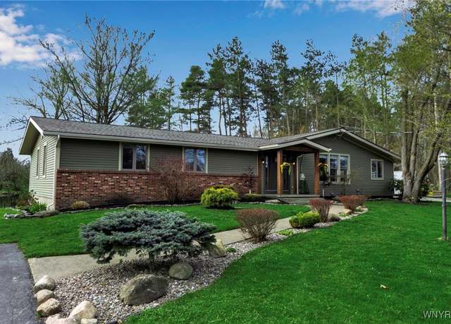 Property at 77 S Shore Dr, Bennington, NY 14004, 3 beds, 3.5 baths