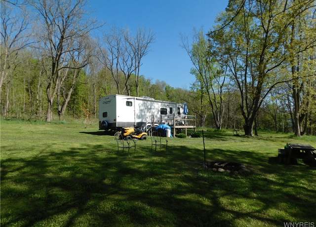 Property at 736 Dale Rd, Middlebury, NY 14039