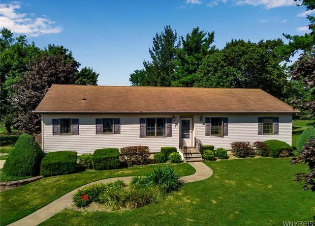 Property at 53 William Kidder Rd, Lancaster, NY 14086, 3 beds, 2 baths