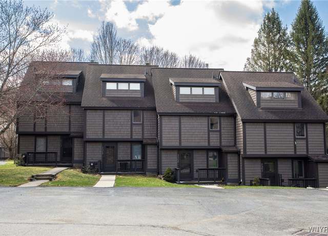 Property at 121 Holiview-the Woods, Ellicottville, NY 14731, 3 beds, 2 baths