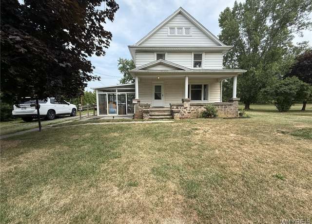 Property at 6077 Ridge Rd, Newfane, NY 14094, 4 beds, 1.5 baths