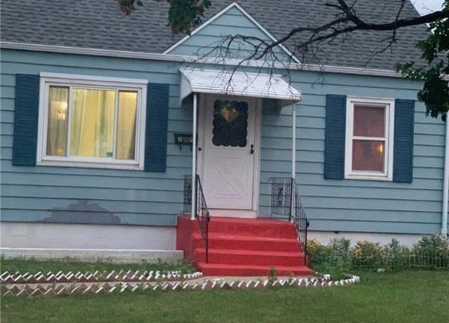 Property at 29 Clayton St, Buffalo, NY 14207, 4 beds, 2.5 baths