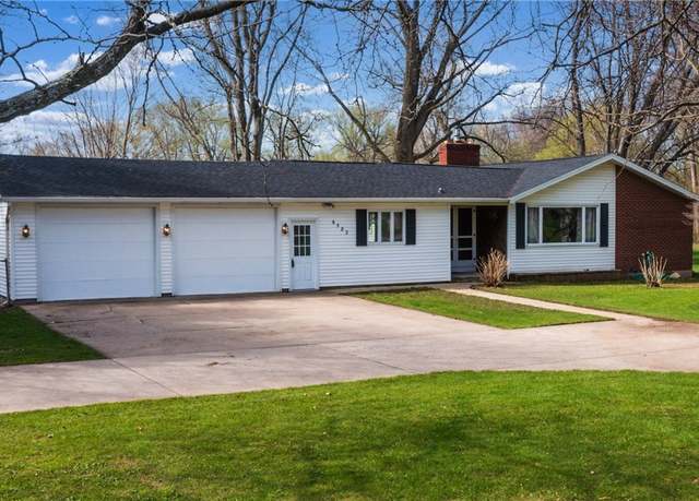 Property at 6382 E Lake Rd, Newfane, NY 14028, 4 beds, 2 baths