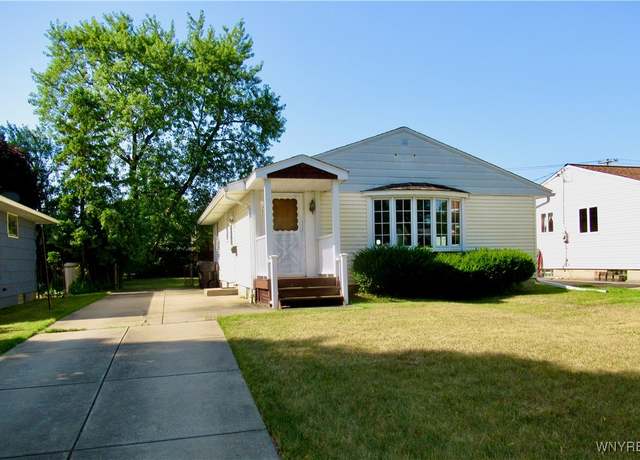 Property at 205 Bannard Ave, Tonawanda, NY 14150, 3 beds, 1 bath
