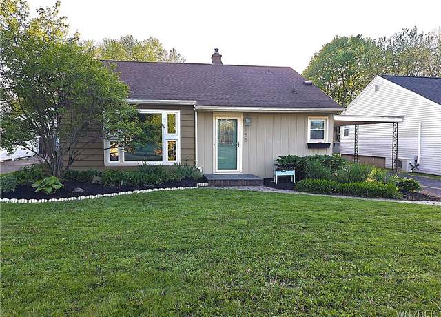 Property at 158 Briarcliff Rd, Cheektowaga, NY 14225, 3 beds, 2 baths