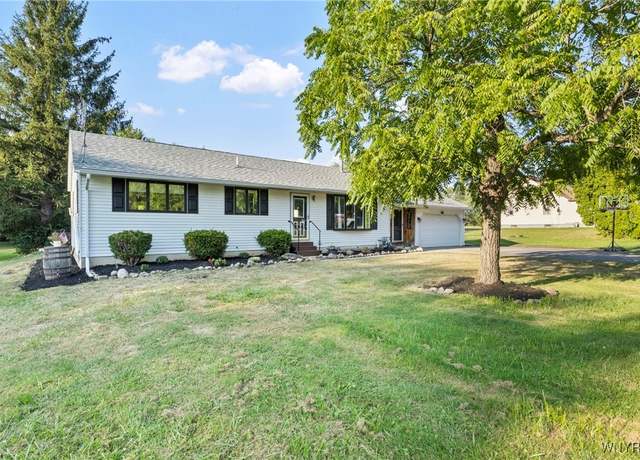 Property at 11918 Clinton St, Marilla, NY 14004, 3 beds, 2 baths