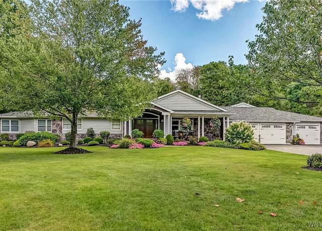 Property at 5633 Cole Rd, Orchard Park, NY 14127, 4 beds, 2.5 baths