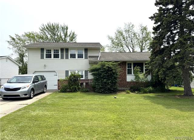 Property at 57 Brookdale Dr, Amherst, NY 14221, 4 beds, 1.5 baths