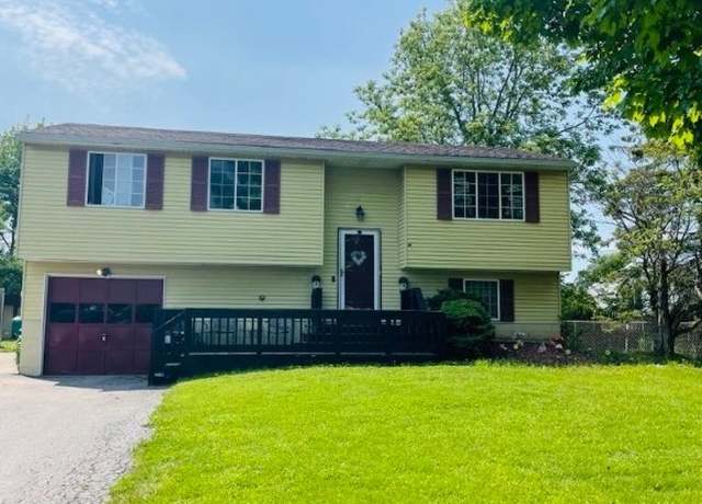 Property at 6954 Academy Ln, Lockport-town, NY 14094, 3 beds, 1.5 baths