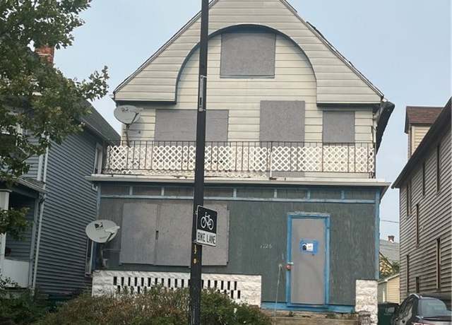 Property at 1726 S Park Ave, Buffalo, NY 14220, 6 beds, 2 baths
