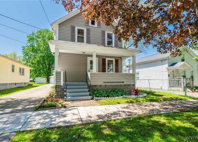 Property at 114 Kohler St, Tonawanda, NY 14150, 5 beds, 2 baths