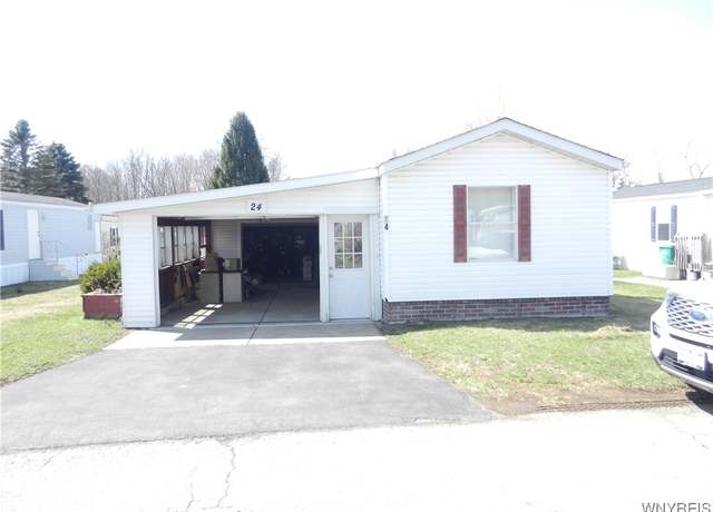 Property at 5455 Southwestern Blvd #24, Hamburg, NY 14075, 2 beds, 1 bath