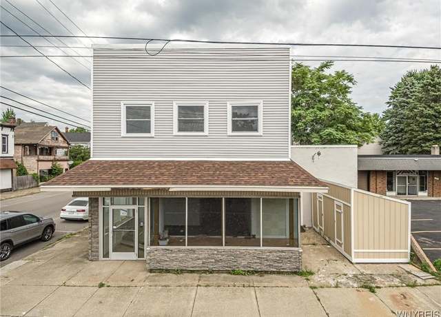 Property at 301 Payne Ave, North Tonawanda, NY 14120, 4 beds, 4 baths
