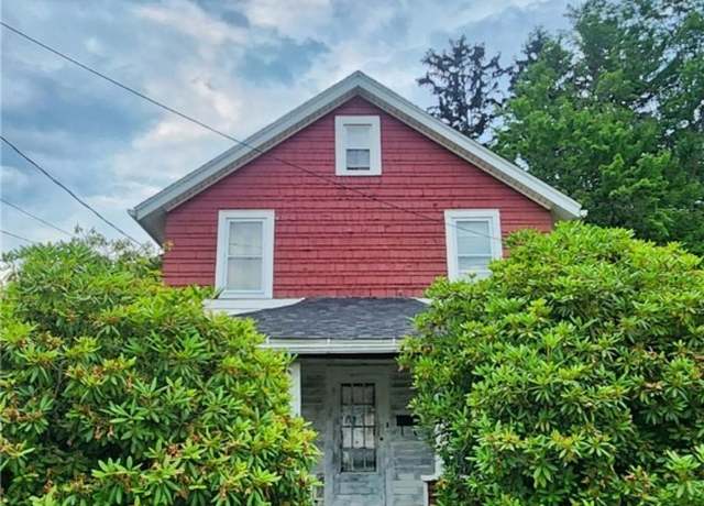 Property at 24 Jackson Ave, Salamanca, NY 14779, 3 beds, 1 bath