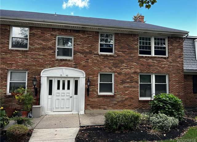 Property at 1340 Maple Rd #5, Amherst, NY 14221, 2 beds, 1.5 baths