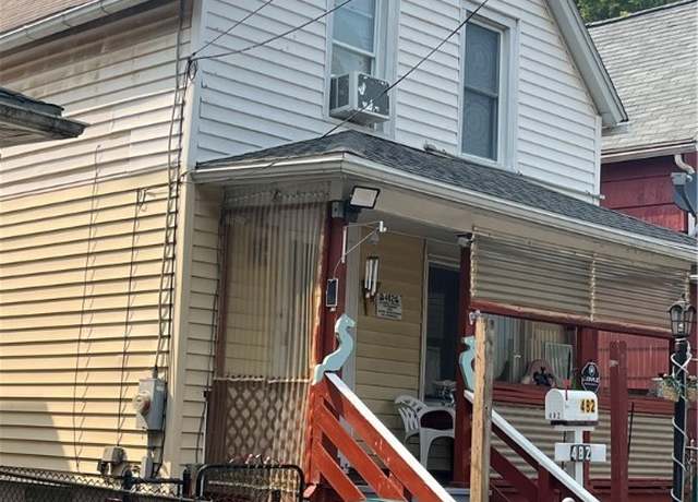 Property at 482 20th St, Niagara Falls, NY 14303, 4 beds, 1 bath