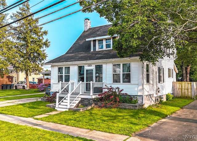 Property at 2019 Center St, North Collins, NY 14111, 3 beds, 1.5 baths