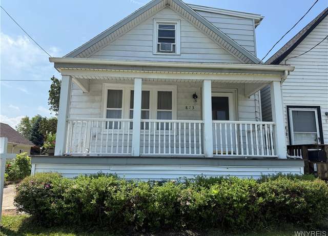 Property at 823 Perry St, Buffalo, NY 14210, 3 beds, 1 bath