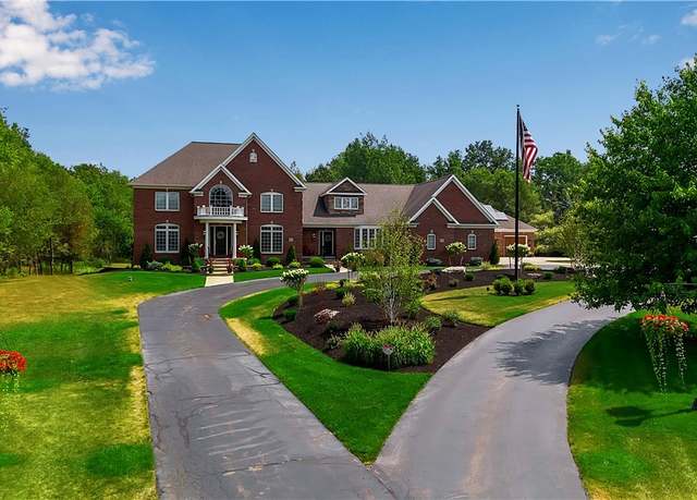 Property at 4775 Goodrich Rd, Clarence, NY 14031, 6 beds, 4.5 baths